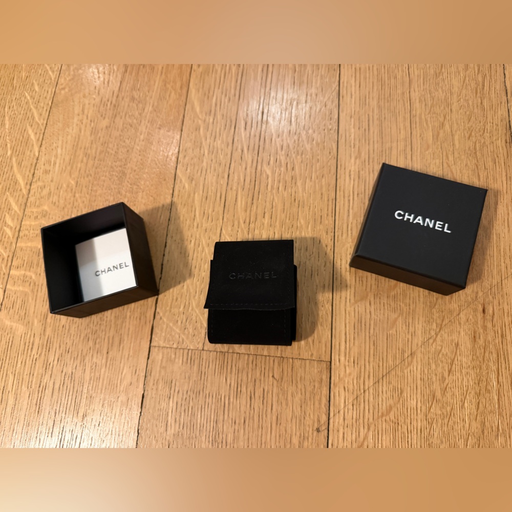 CHANEL Black Accessory Box with original insert